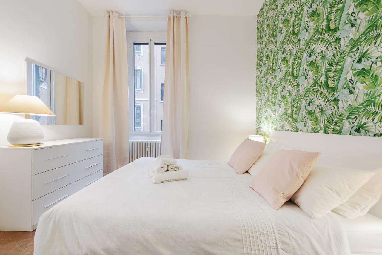 New & Cozy Apt In Porta Romana Milan Exterior photo