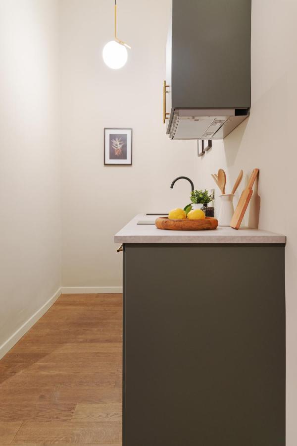 New & Cozy Apt In Porta Romana Milan Exterior photo